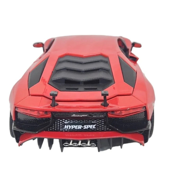 Maisto 1:24 Lamborghini Aventador LP 700-4 - Picture 3 of 8